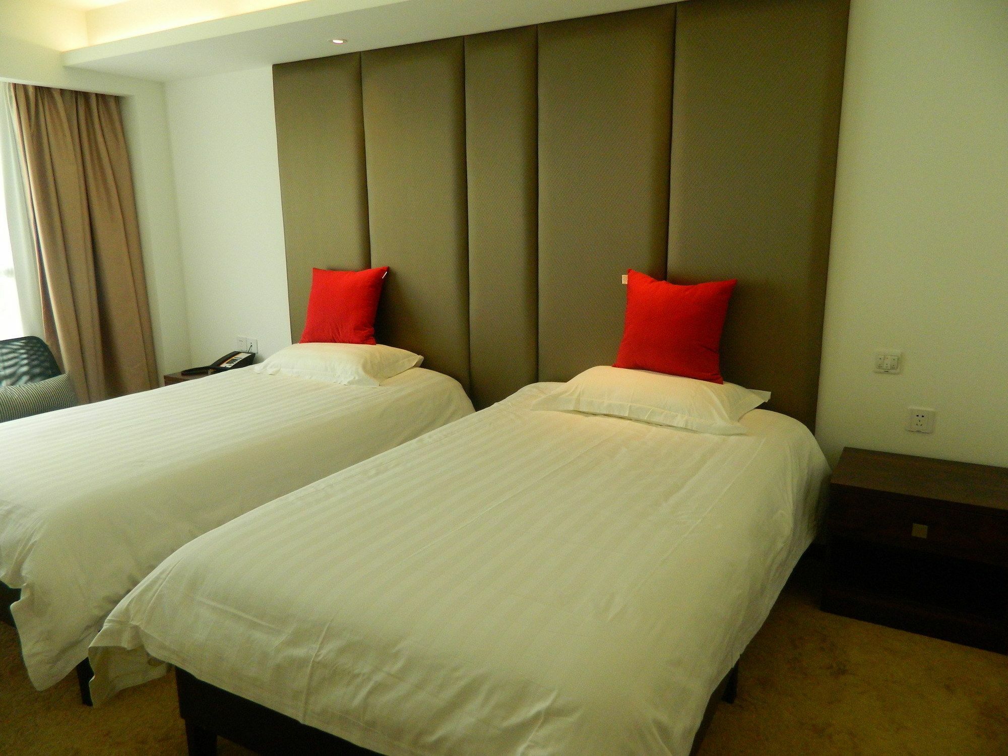 Coinfamily Hotel Shanghai Exterior photo